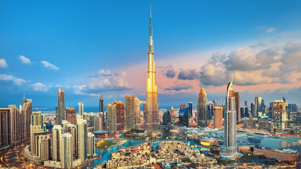 الاستثمار الدولي والبنية التحتية في الشرق الأوسط: دبي – نموذج تنموي مثير للإعجاب