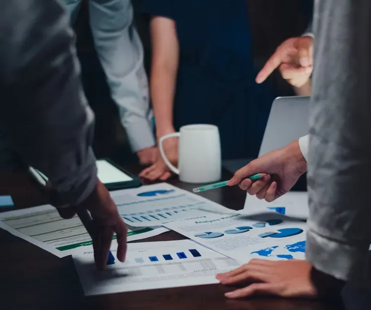 Die Markenbewertung ist ein komplexer Vorgang, der finanzielle und nicht-finanzielle Kennzahlen kombiniert